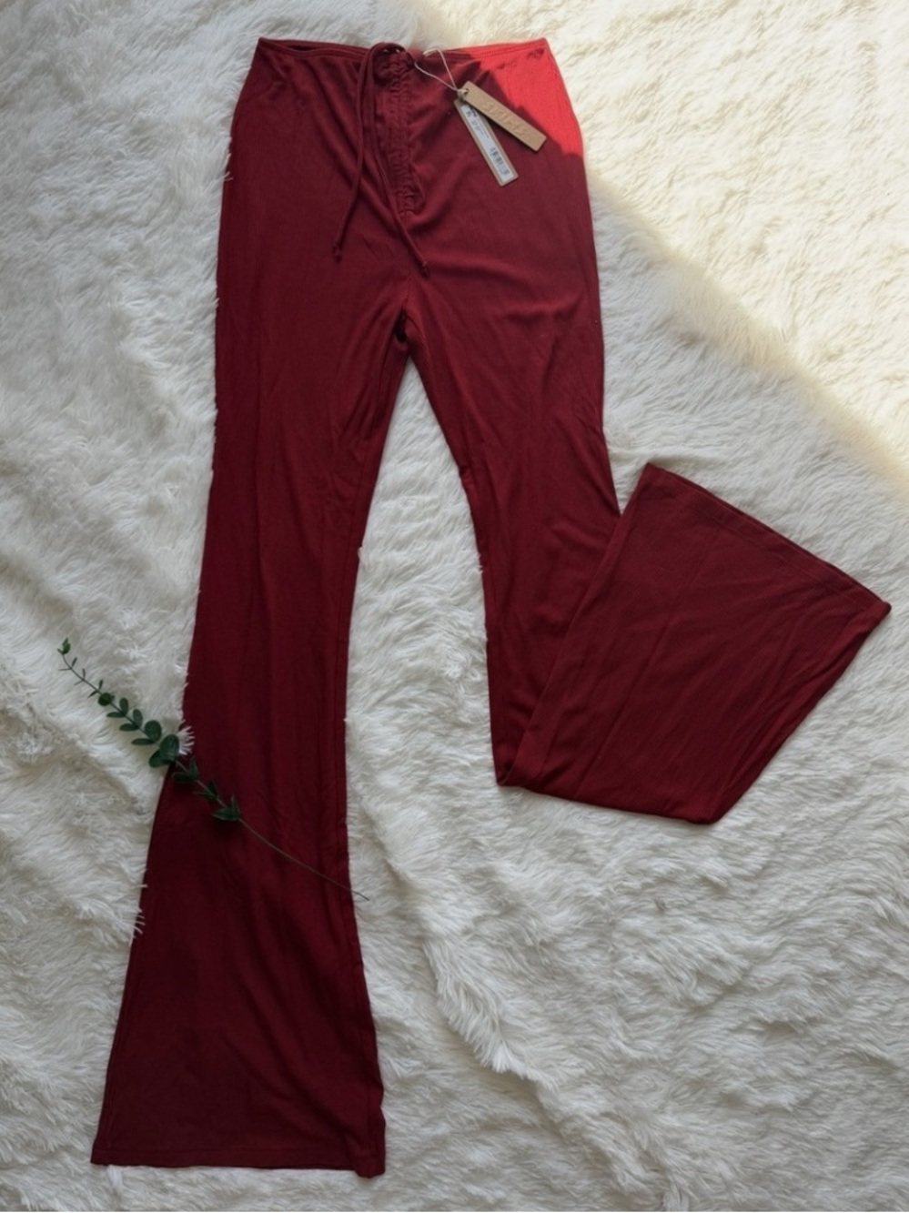 SKIMS Brick Flare Ruched Ribbed Drawstring Lounge Pants - Picture 3 of 3